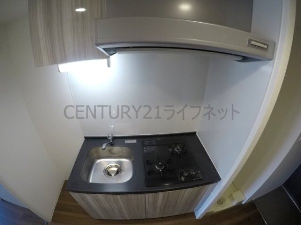プレサンス江坂クォーレ
