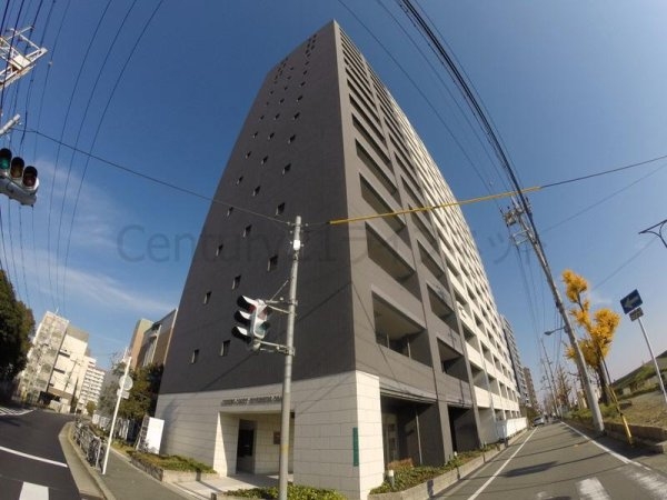 大阪市淀川区十三東1丁目のマンション