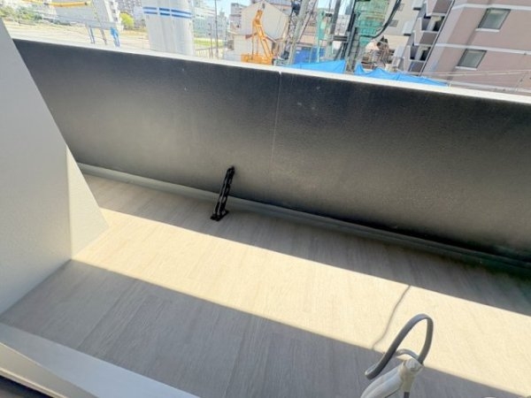プレリスＮＥＯ大阪十三エルヴィオン