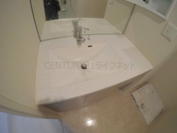 吹田市豊津町のマンション
