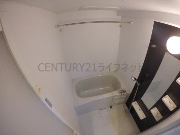 エストーネ江坂