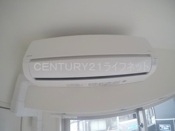 アドバンス江坂東デパール