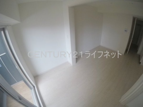 アドバンス江坂東デパール