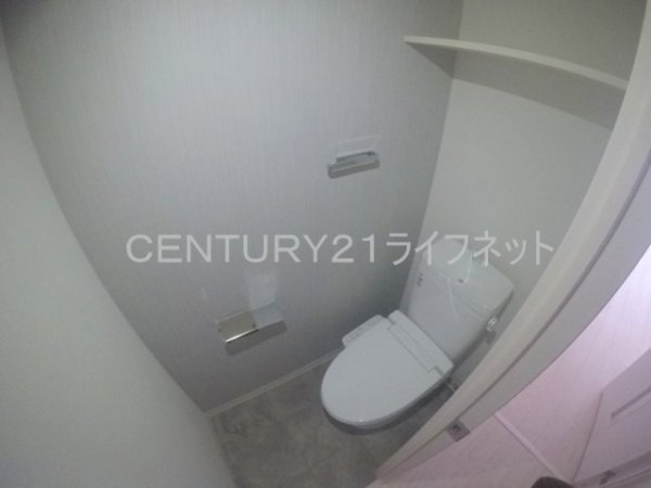 アドバンス江坂東デパール