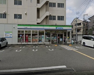 アーバンパーク御幣島(ファミリーマート西淀川御幣島店)