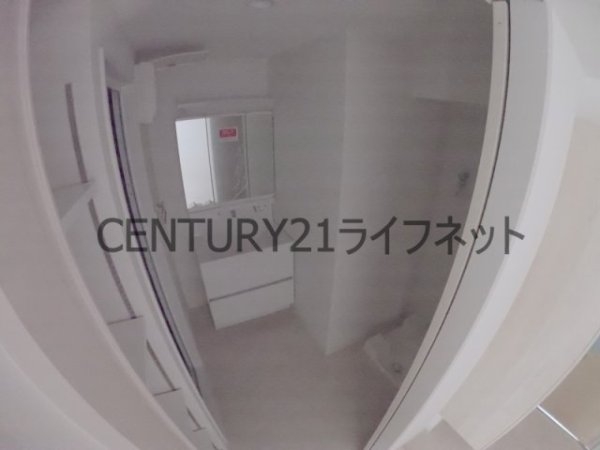 フジマン南森町