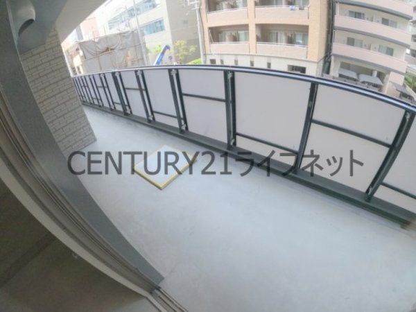 フジマン南森町