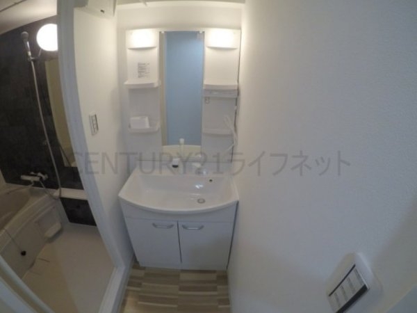 日生ロイヤルマンション十三