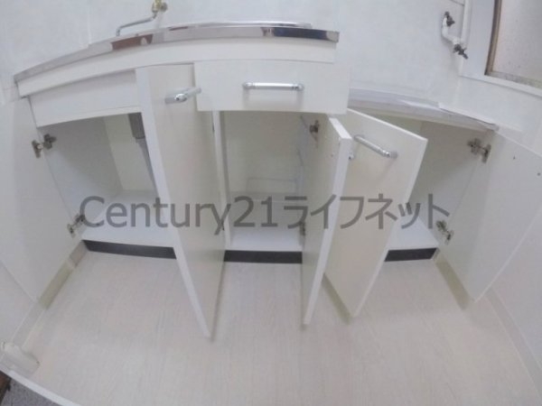 ロイヤル天神橋