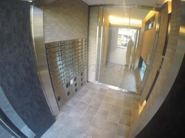 吹田市垂水町３丁目のマンション