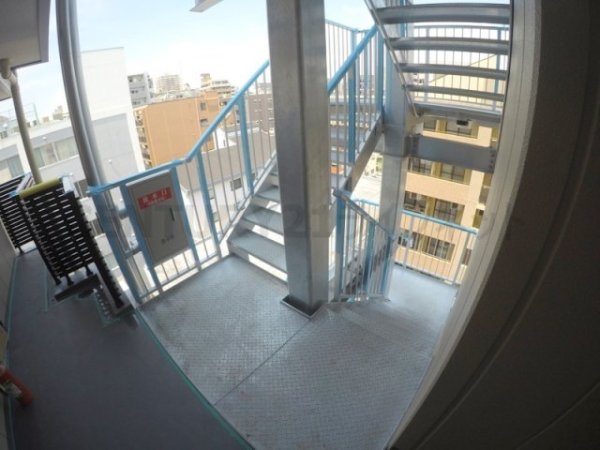 吹田市垂水町３丁目のマンション