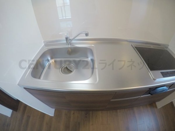 吹田市垂水町３丁目のマンション
