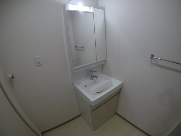 大阪市淀川区新高５丁目のアパート