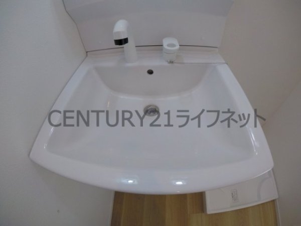 リュクス梅田西