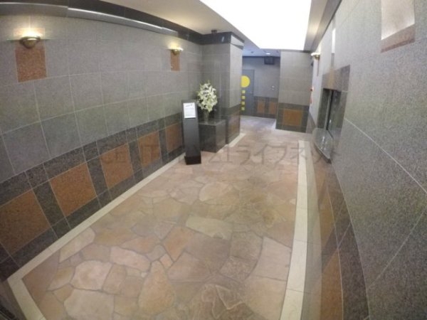 吹田市垂水町３丁目のマンション