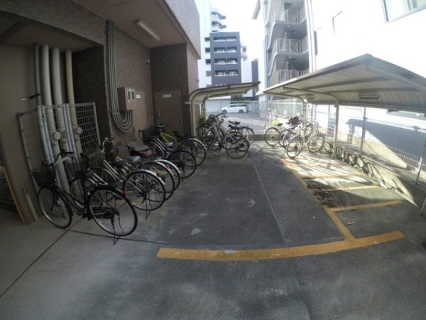 吹田市垂水町３丁目のマンション