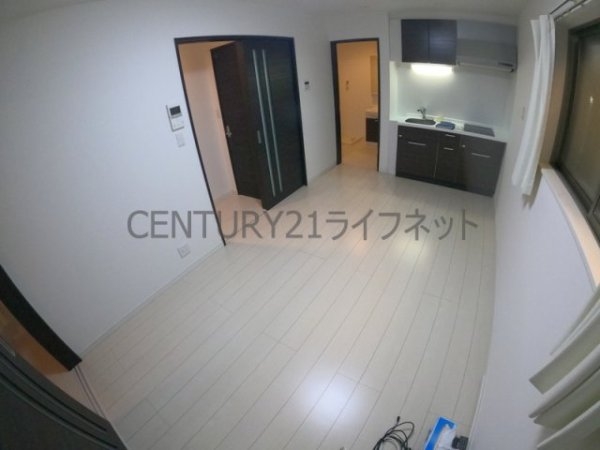 ラヴィータ三国本町