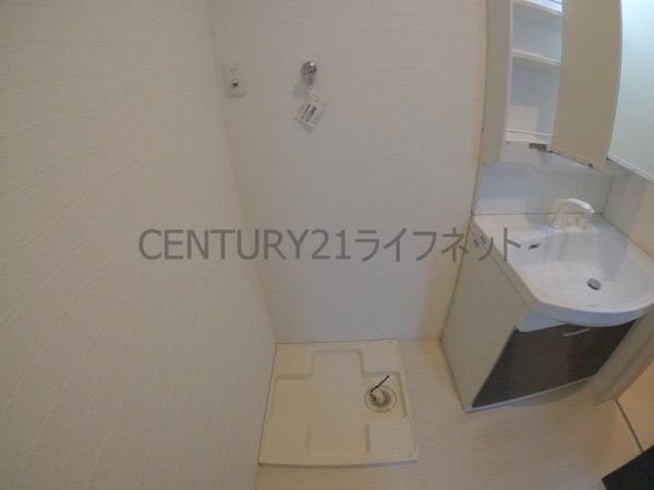 ラヴィータ三国本町