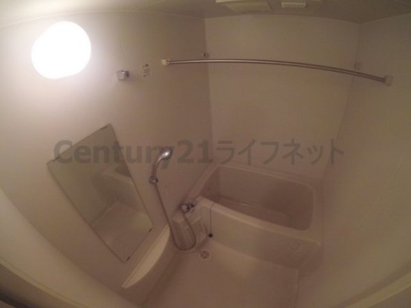アーバンフラッツ新大阪1