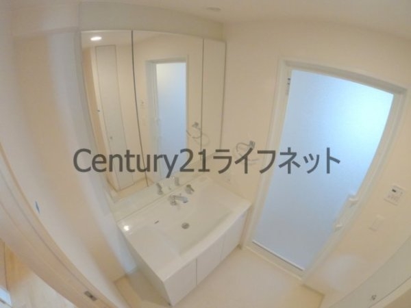 Y'sCourt東梅田