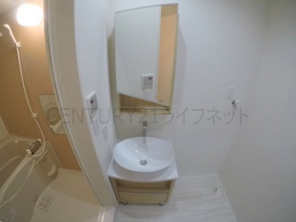 吹田市垂水町１丁目のアパート