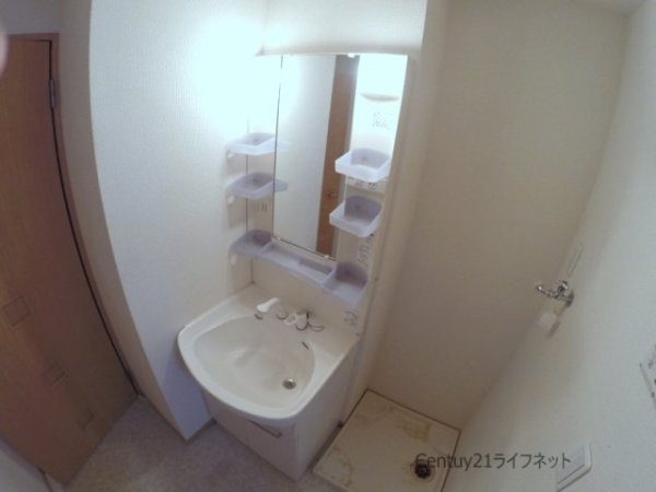 エミール一樹