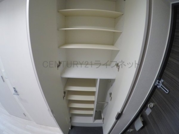 プレサンスOSAKA西中島リエゾン