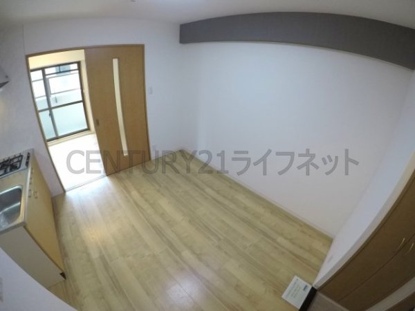 アエラス
