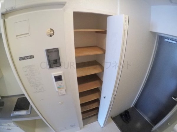 ミールズ江坂