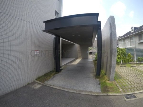 吹田市垂水町２丁目のマンション