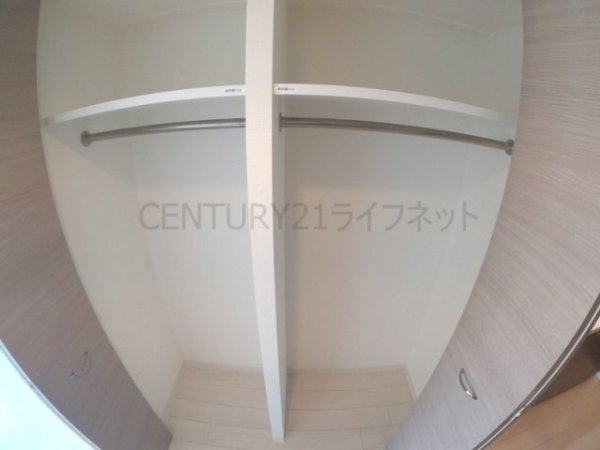 ワールドアイ江坂アルバ