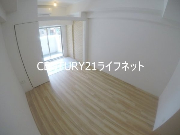 セレニテ新大阪ミラク弐番館