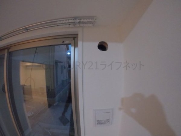 大阪市東淀川区西淡路３丁目のマンション