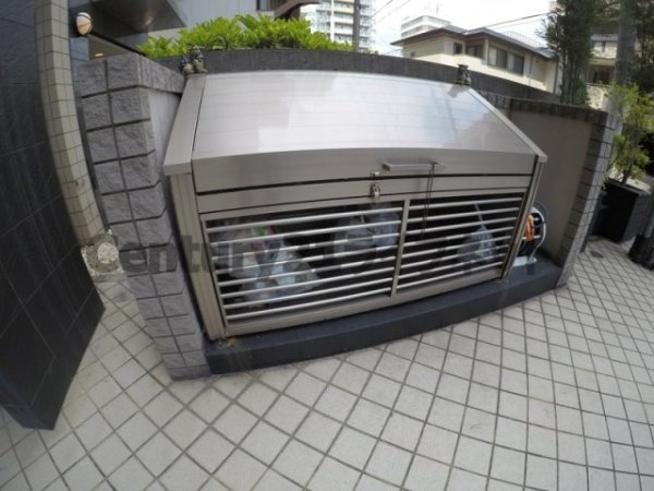 ヴォルベール中崎