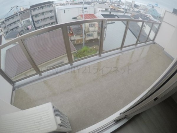 大阪市東淀川区西淡路３丁目のマンション