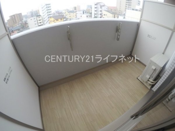 プレサンス淡路駅前