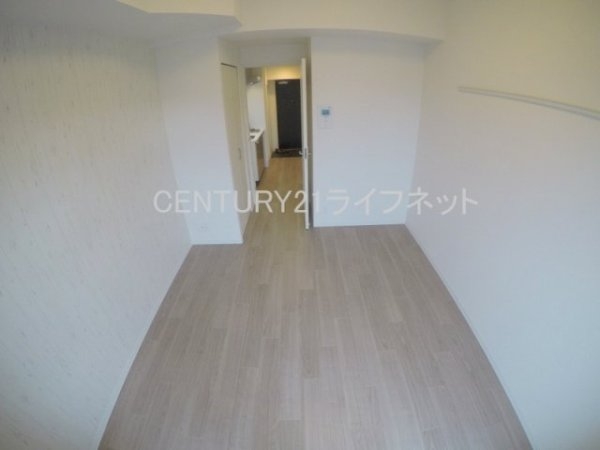 プレサンス淡路駅前