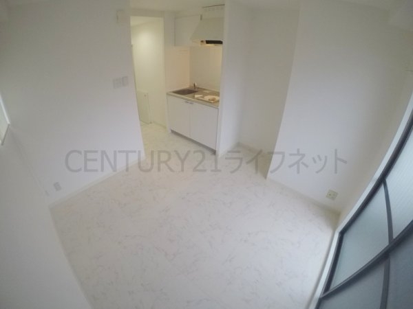 シャルム十三（東）
