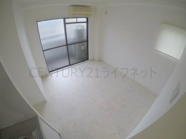シャルム十三（東）