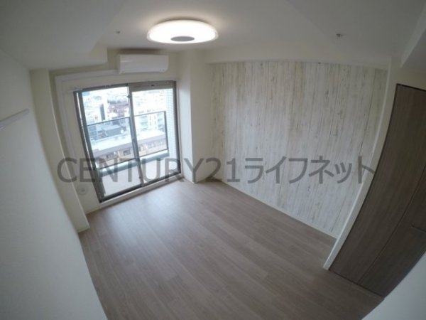 大阪市淀川区東三国６丁目のマンション