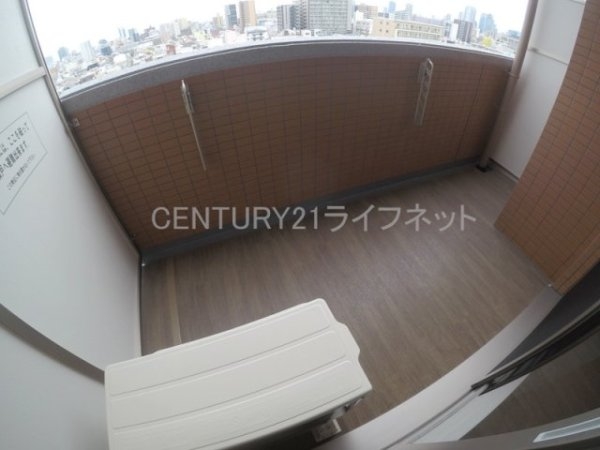 大阪市淀川区十三東４丁目のマンション