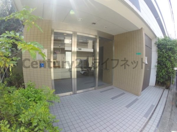 大阪市淀川区十三東３丁目のマンション