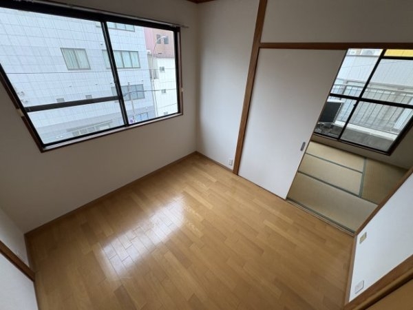 赤羽ハイツ