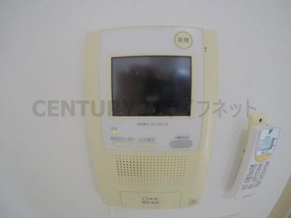 ドゥーエ江坂3