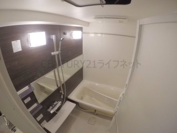 シーズンフラッツ中崎