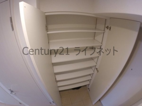 大阪市東淀川区東中島４丁目のマンション