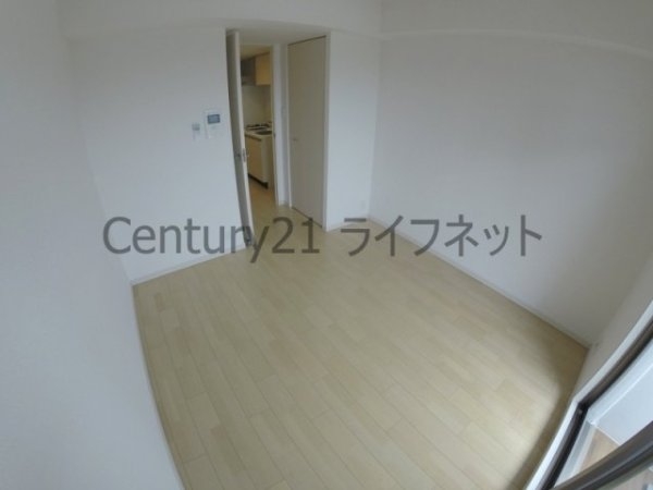 大阪市東淀川区東中島４丁目のマンション