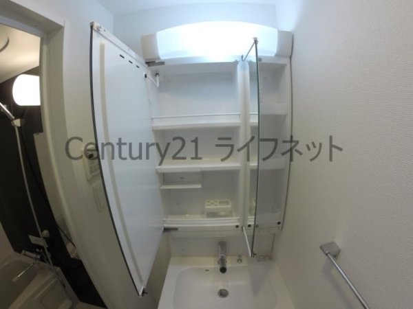 大阪市東淀川区東中島４丁目のマンション