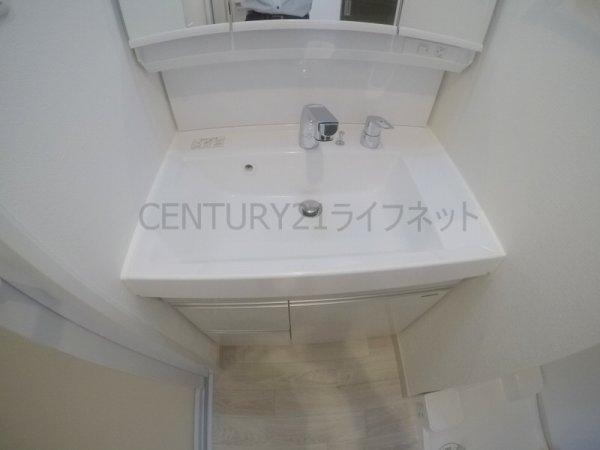 アバンティうめきた