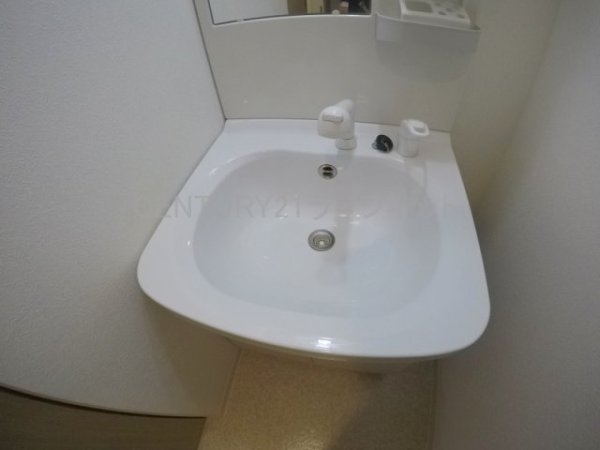 吹田市垂水町３丁目のマンション